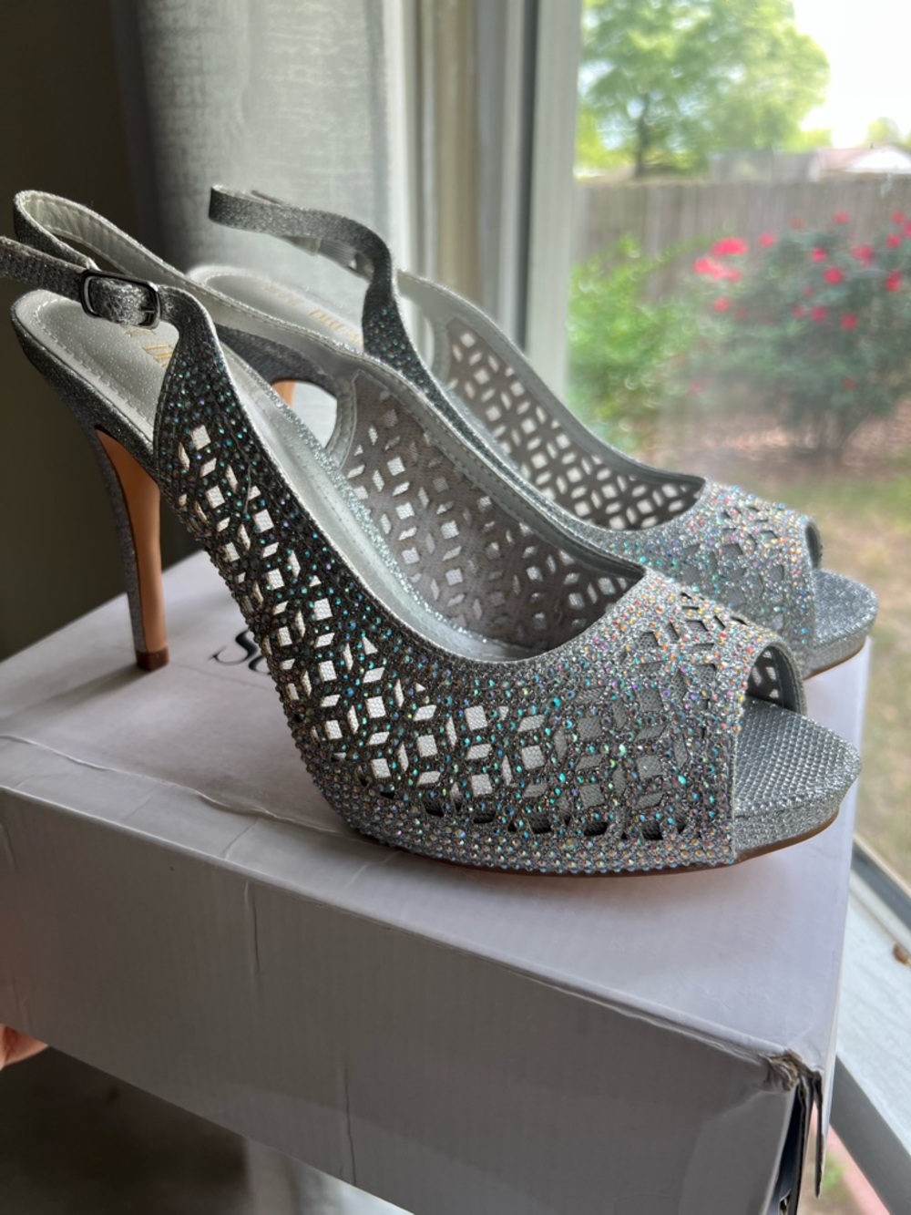 NWOT DREAM PAIRS Women's Heels Platform Dress Rhinestones Peep Toe Pumps size 11 - Picture 8 of 12